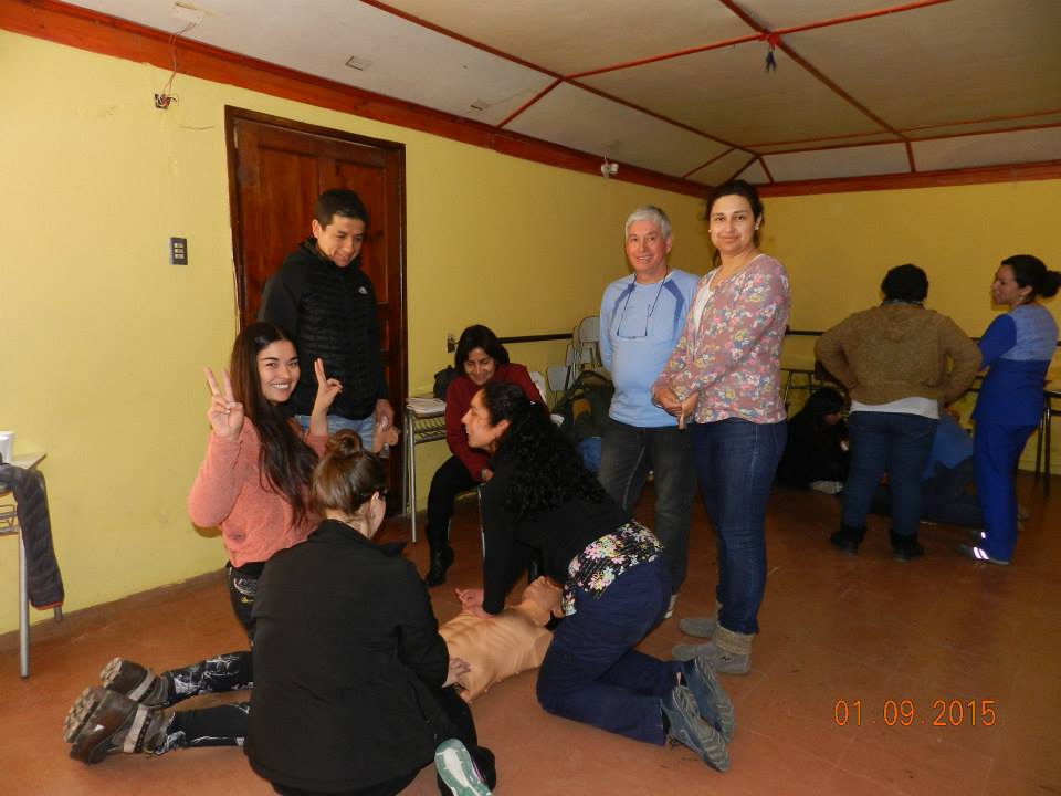 Capacitación en RCP para funcionarios de Salud