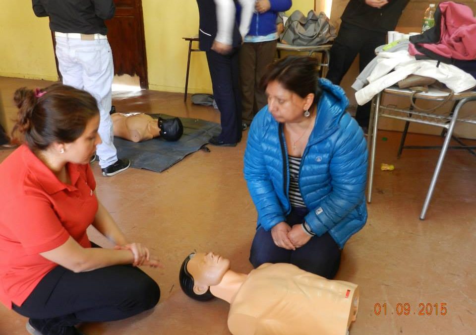 Capacitación en RCP para funcionarios de Salud